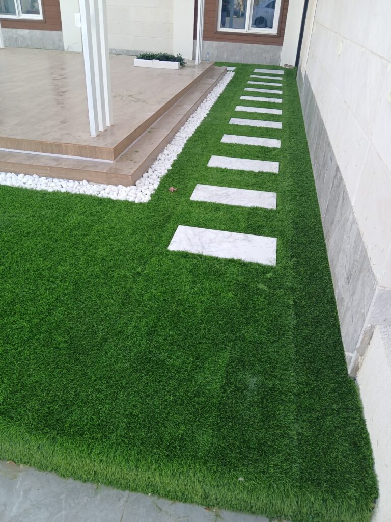 عشب صناعي نجيله
